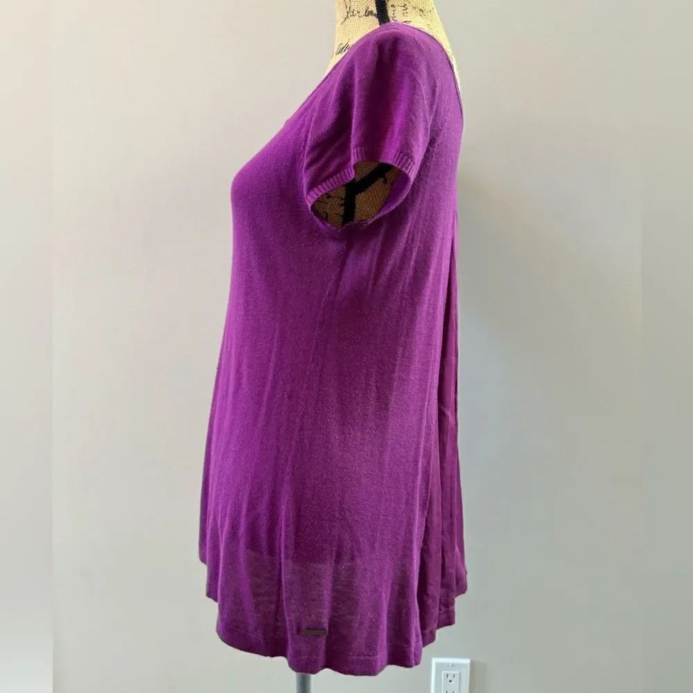 Lululemon flowy top - Picture 2 of 7